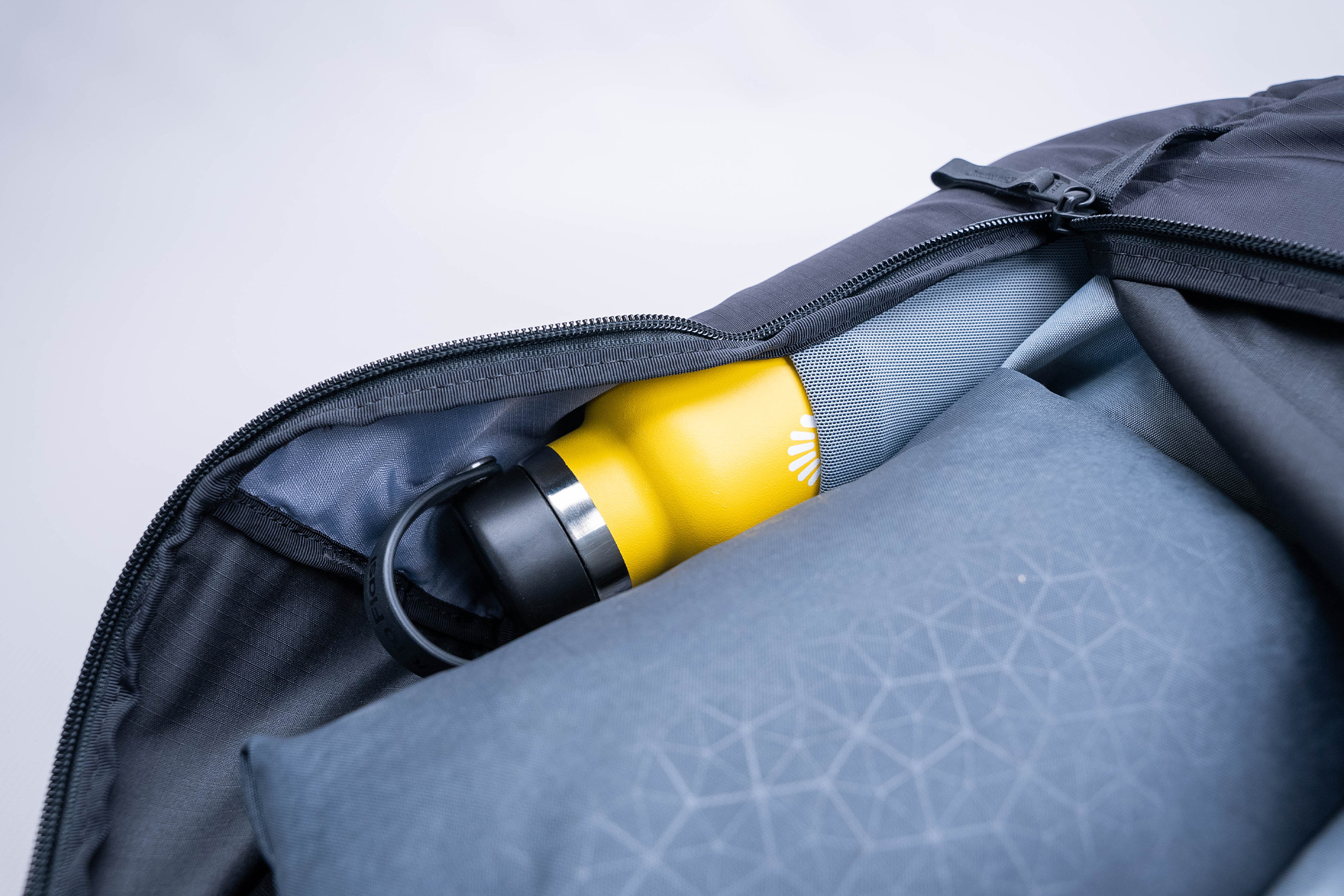 Able Carry Daybreaker 2 Interior Water Bottle