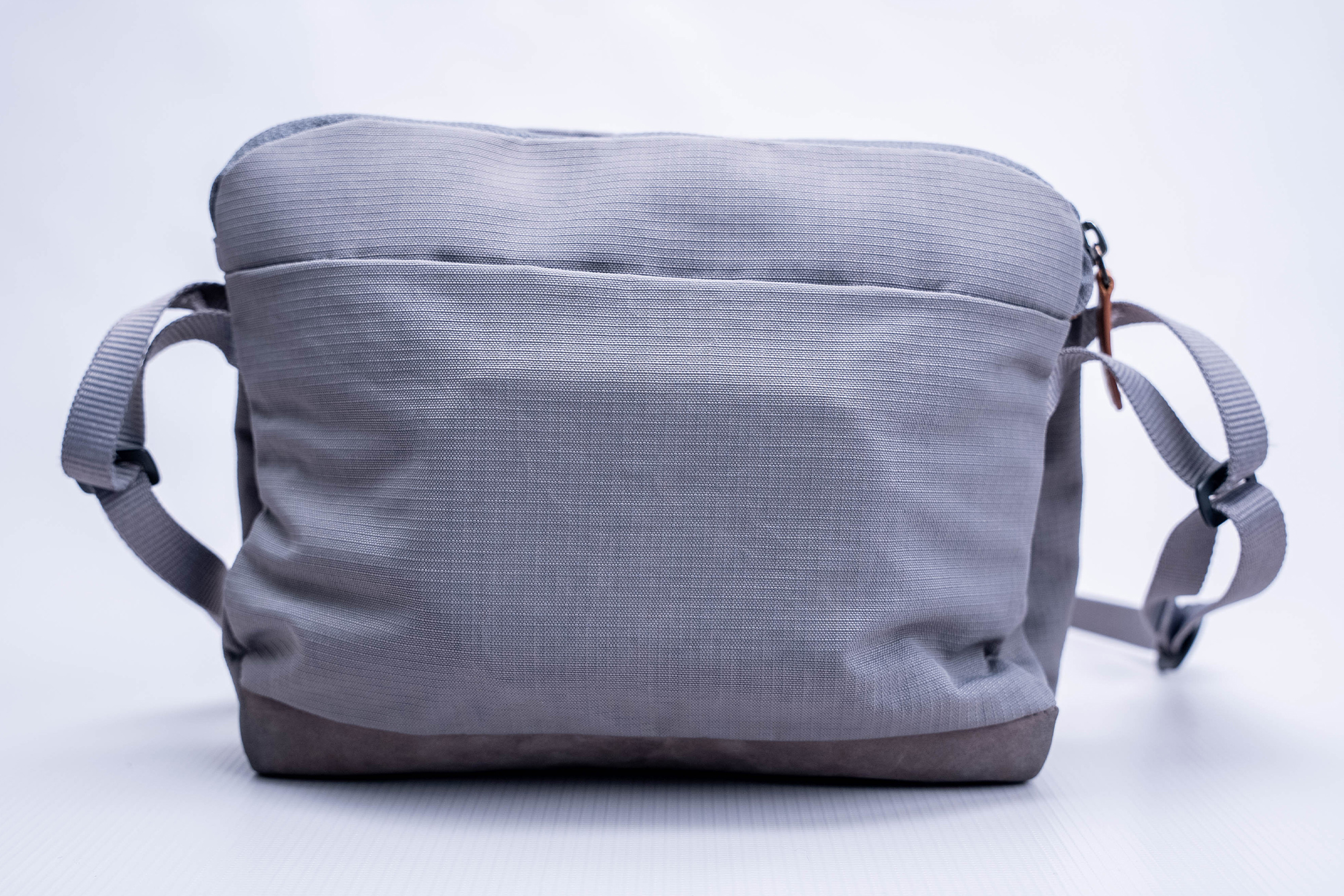 Bellroy All-Conditions Card Pocket Bag Studio