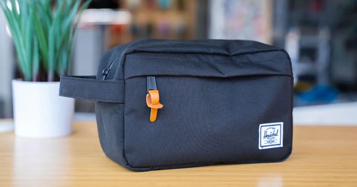 herschel men's chapter travel kit bag As a testament to its quality Herschel Supply Co | Chapter