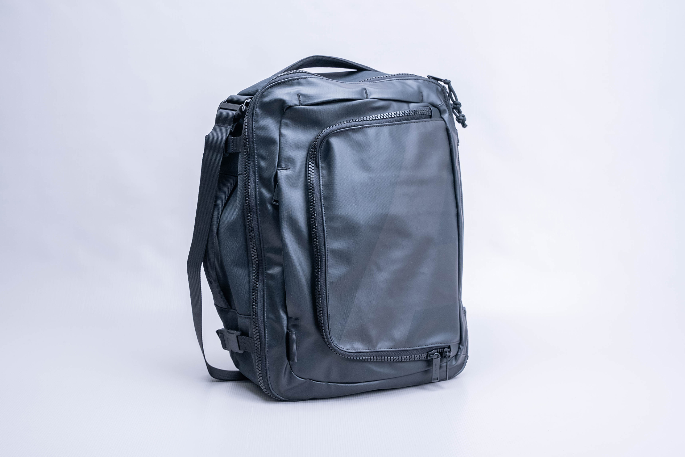 Away F.A.R Convertible Backpack 25L Full