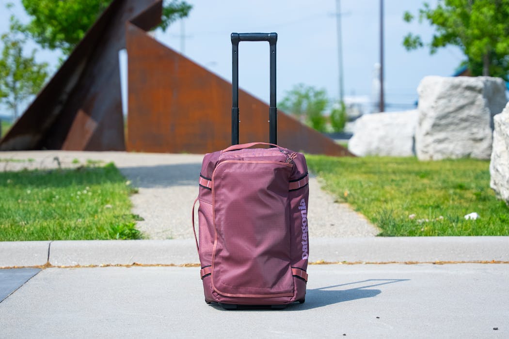 Patagonia Black Hole Wheeled Duffel Bag 40L Review