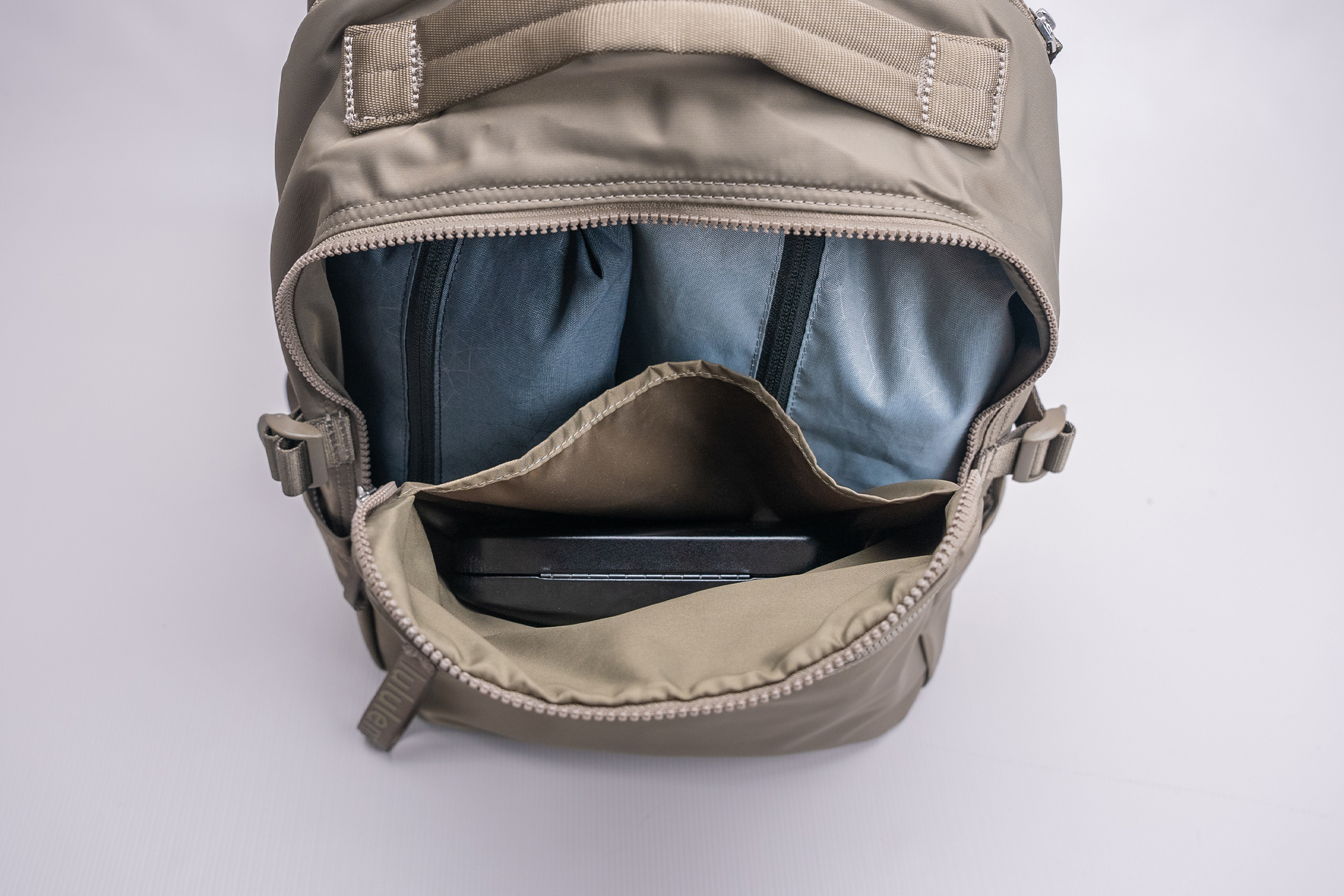 lululemon New Crew Backpack Interior Pocket 2