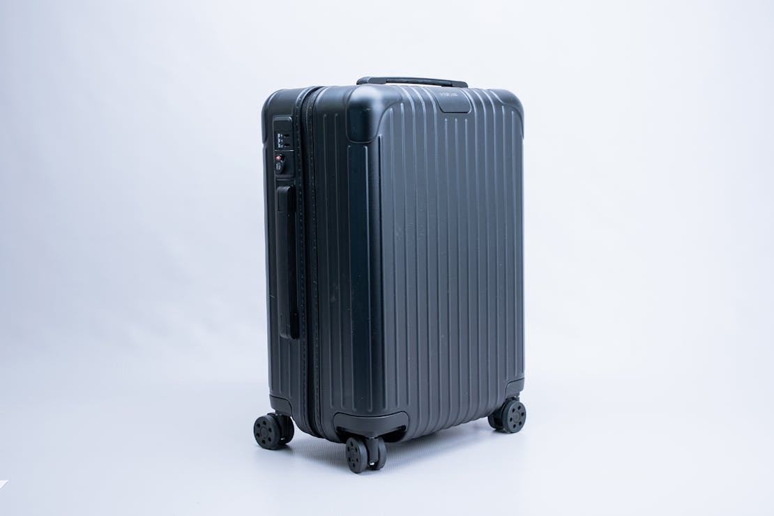 RIMOWA Essential Cabin