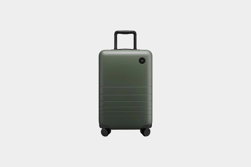 Monos Carry-On