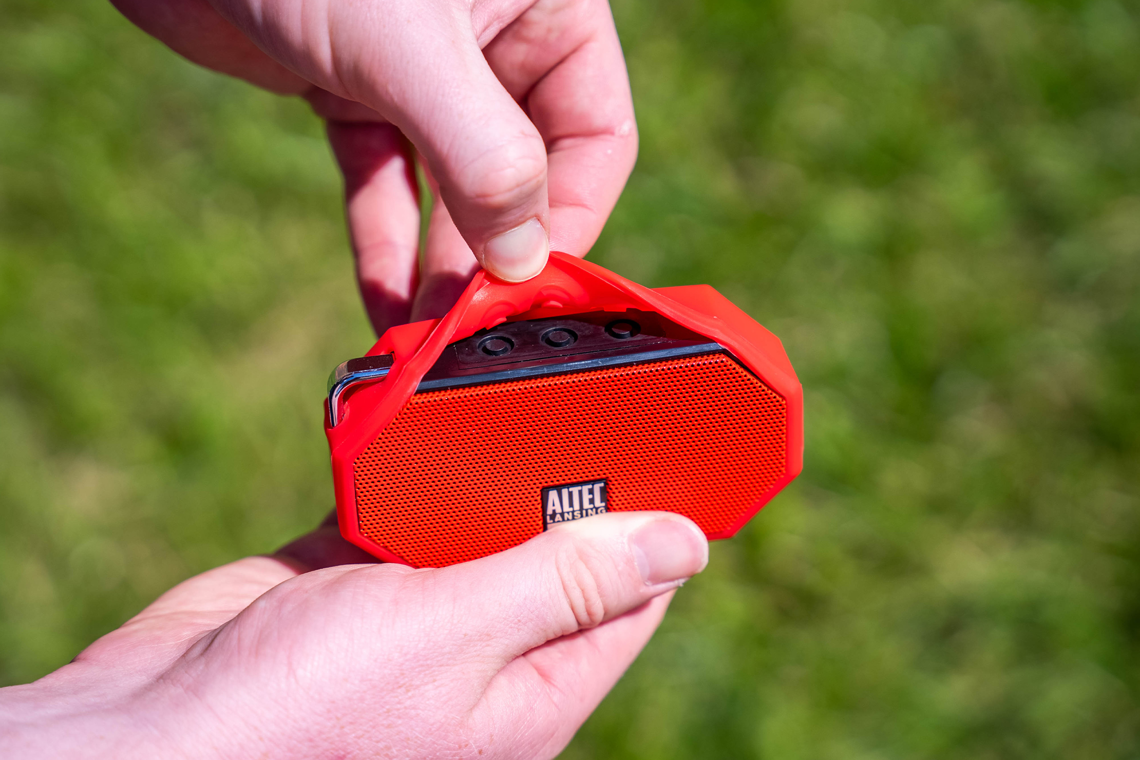 Altec Lansing Mini H20 Waterproof Bluetooth Speaker Rubber
