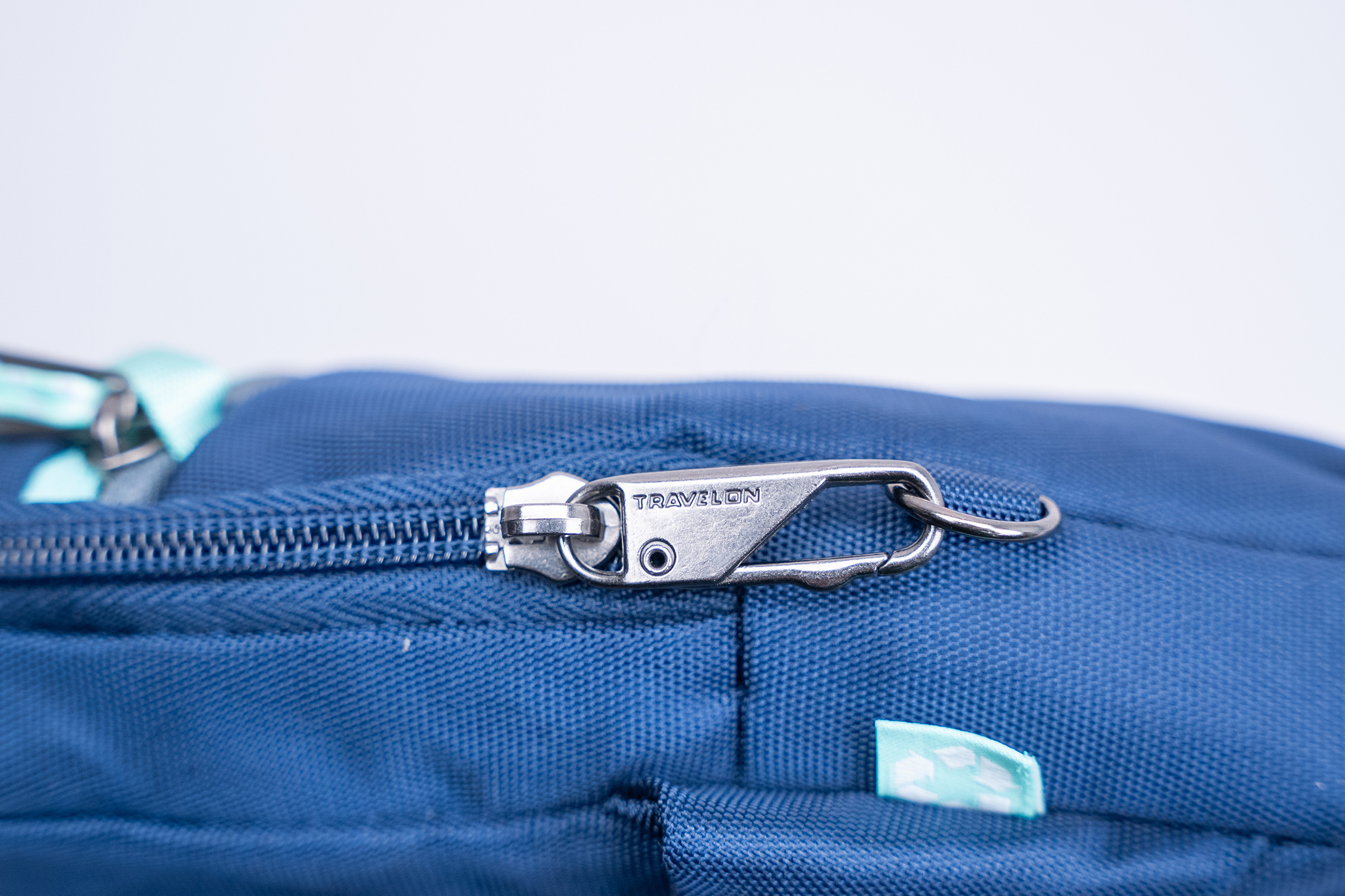 Travelon Anti-Theft Greenlander Compact Sling Zipper Studio