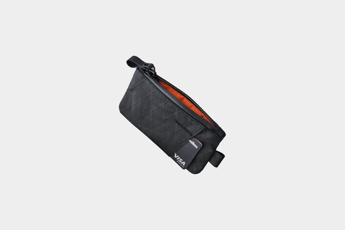 ALPAKA Zip Card Holder