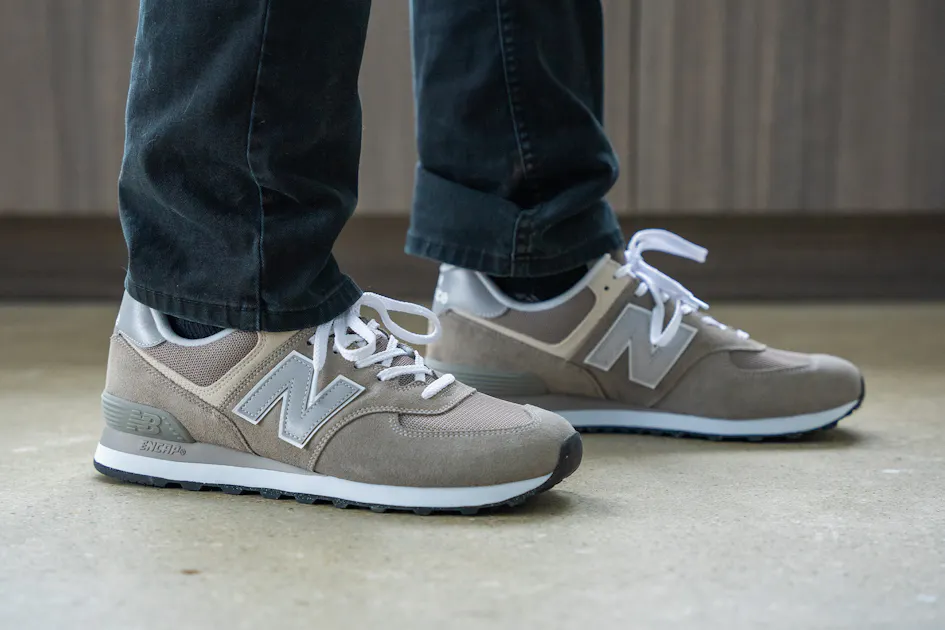 New Balance 574 Core | Pack Hacker