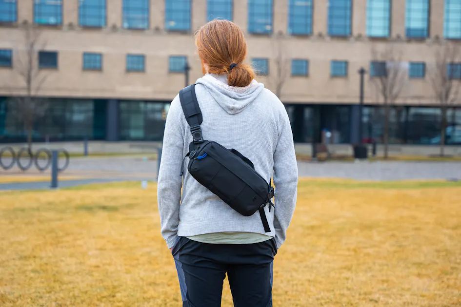 tomtoc Wander-T26 Daily Sling 5.5L Review | Pack Hacker