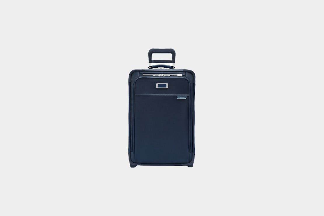 Briggs & Riley Baseline Essential 22″ 2-Wheel Expandable Carry-On