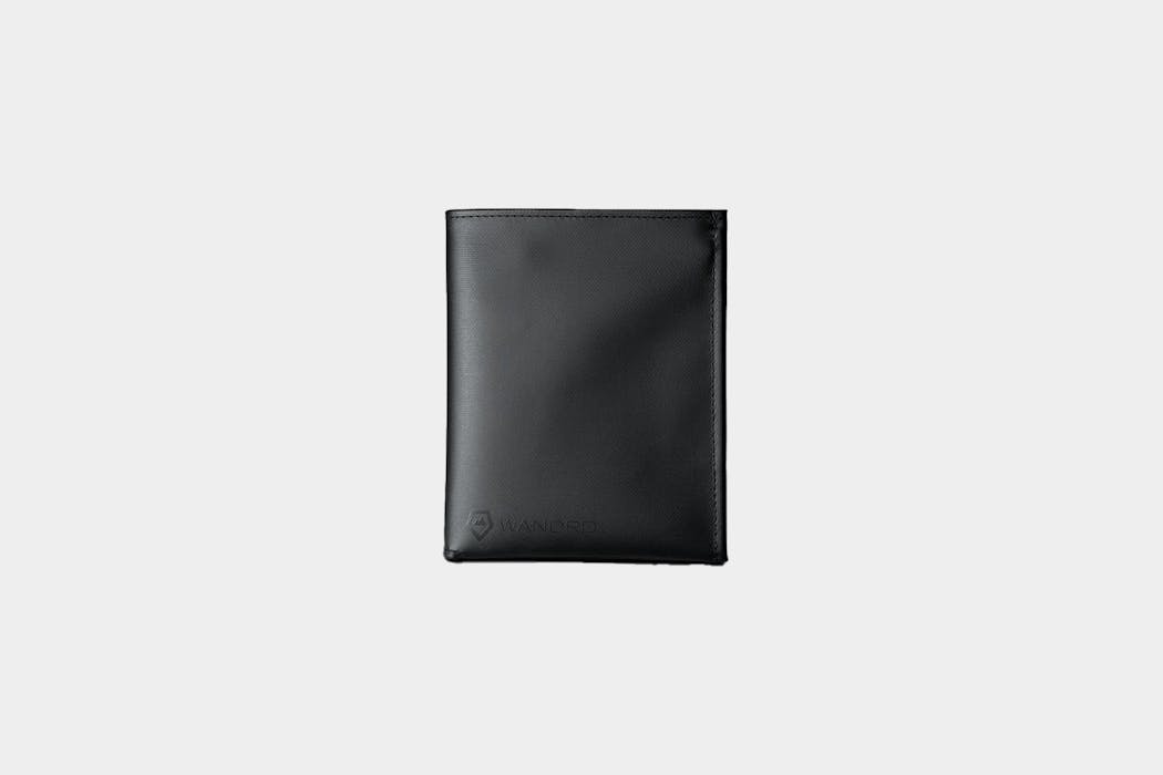 WANDRD Travel Wallet