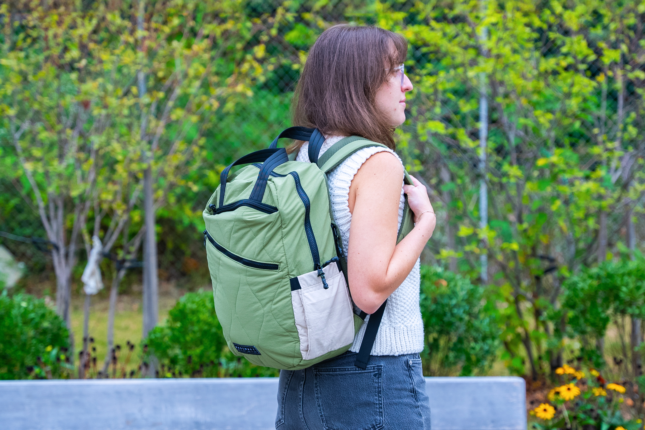 BAGSMART Vega 23L Featherlight Work Backpack Showcase