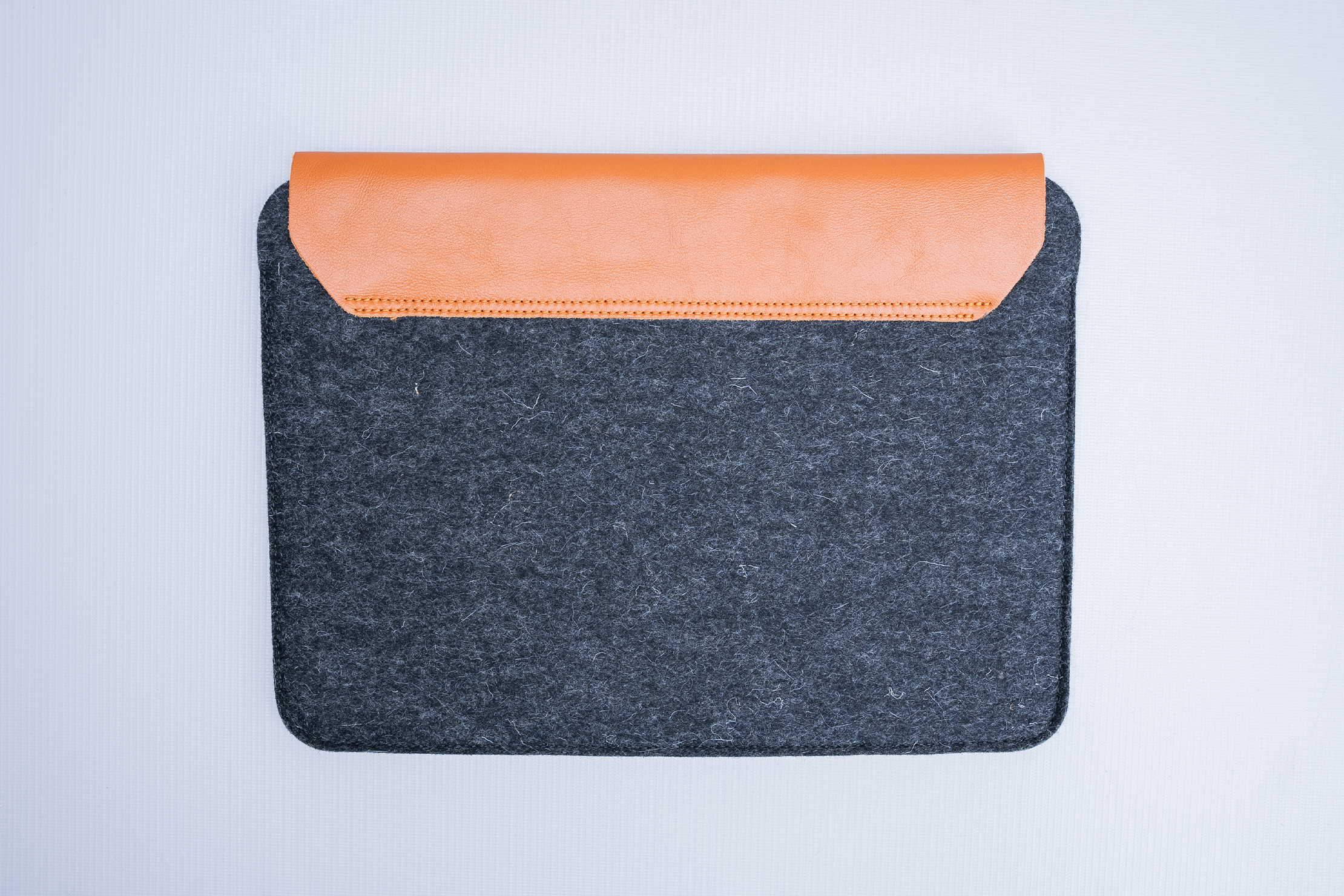 Harber London Magnetic Envelope Sleeve For MacBook Full