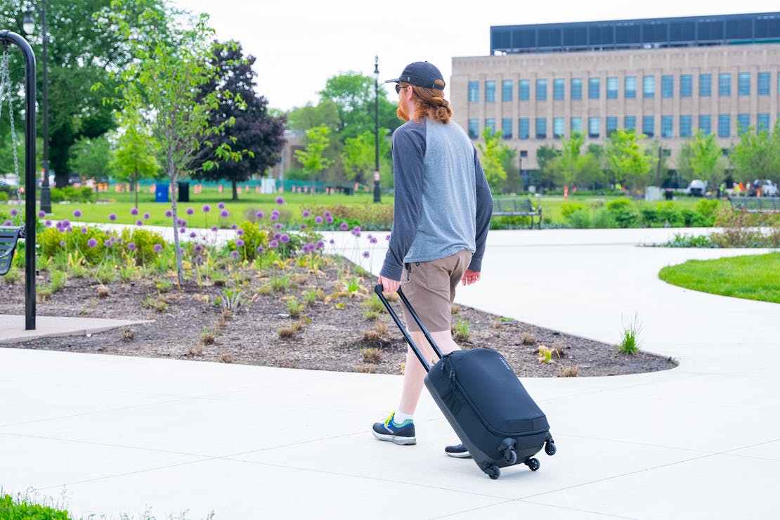 Thule Subterra 2 Carry-On Suitcase Spinner Review