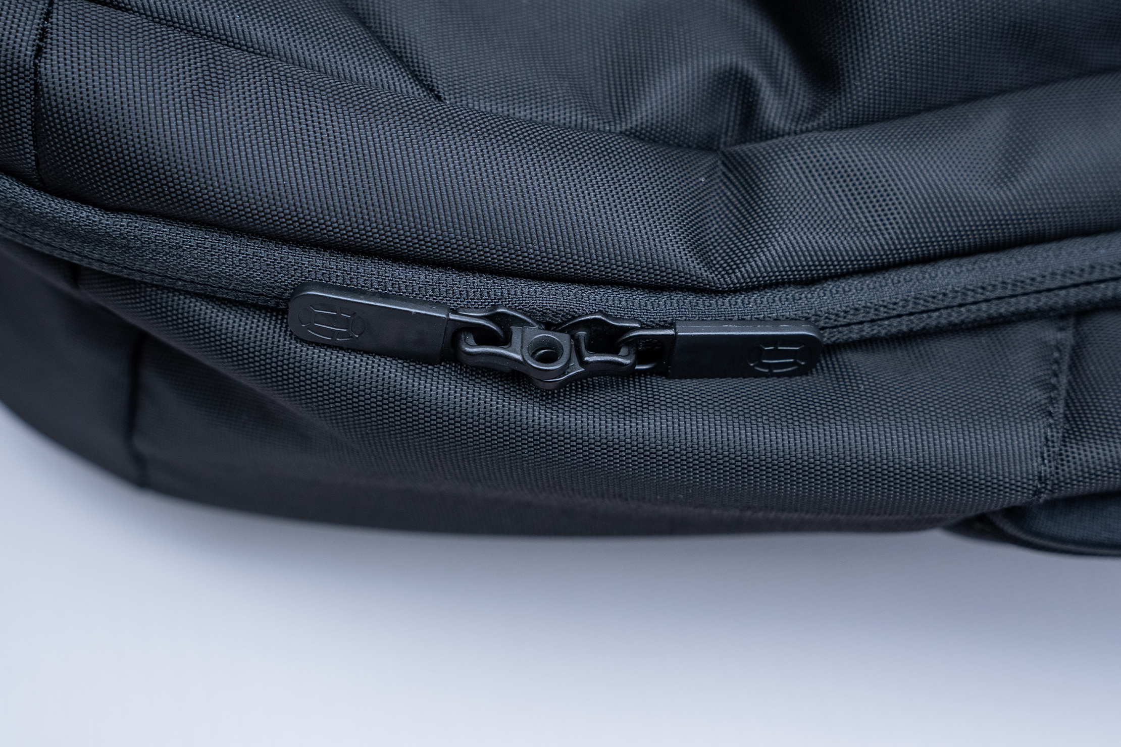 Tortuga Travel Backpack Lite Side Zipper