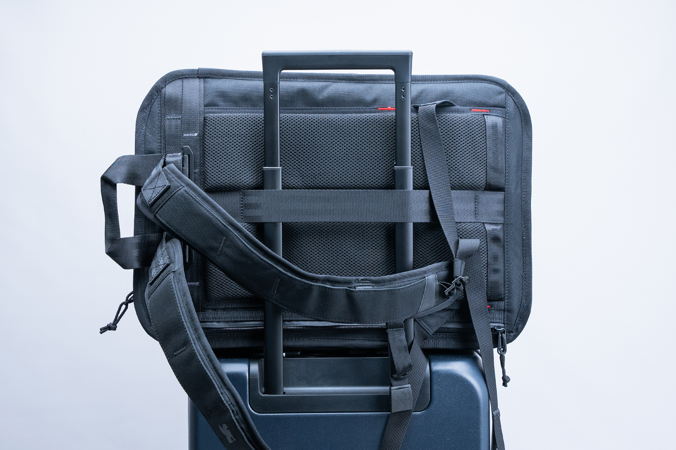 Chrome Industries Hawes 26L Pack Luggage Pass Through