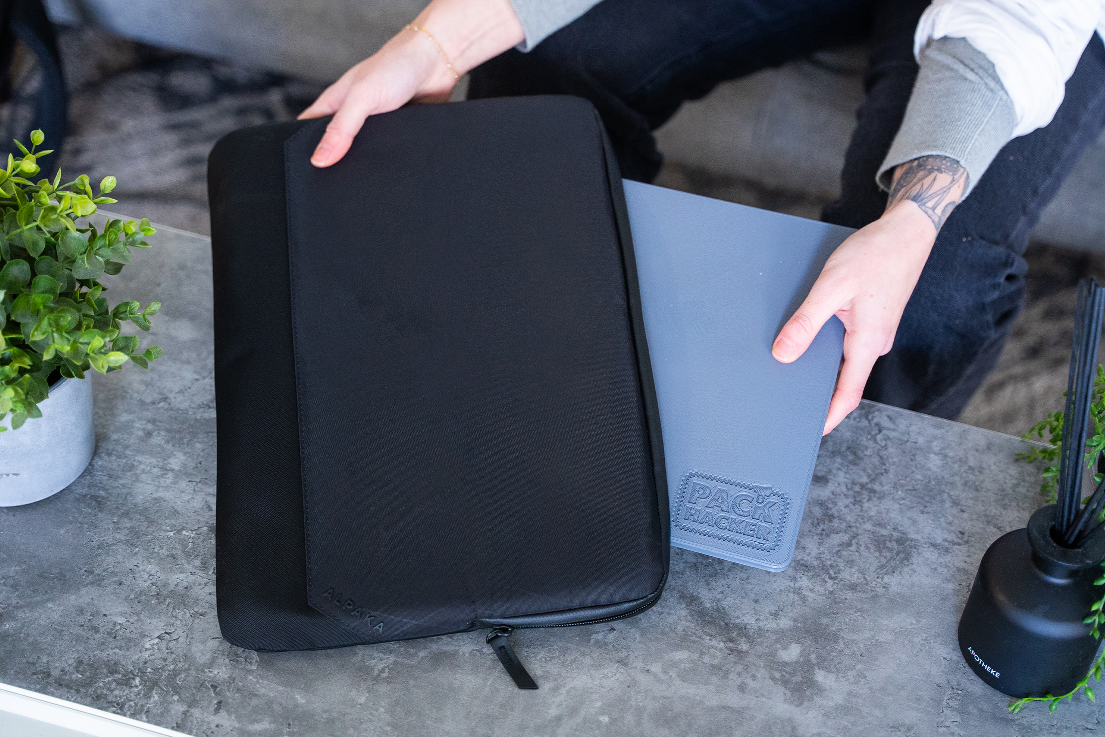 ALPAKA Elements Laptop Sleeve In Use