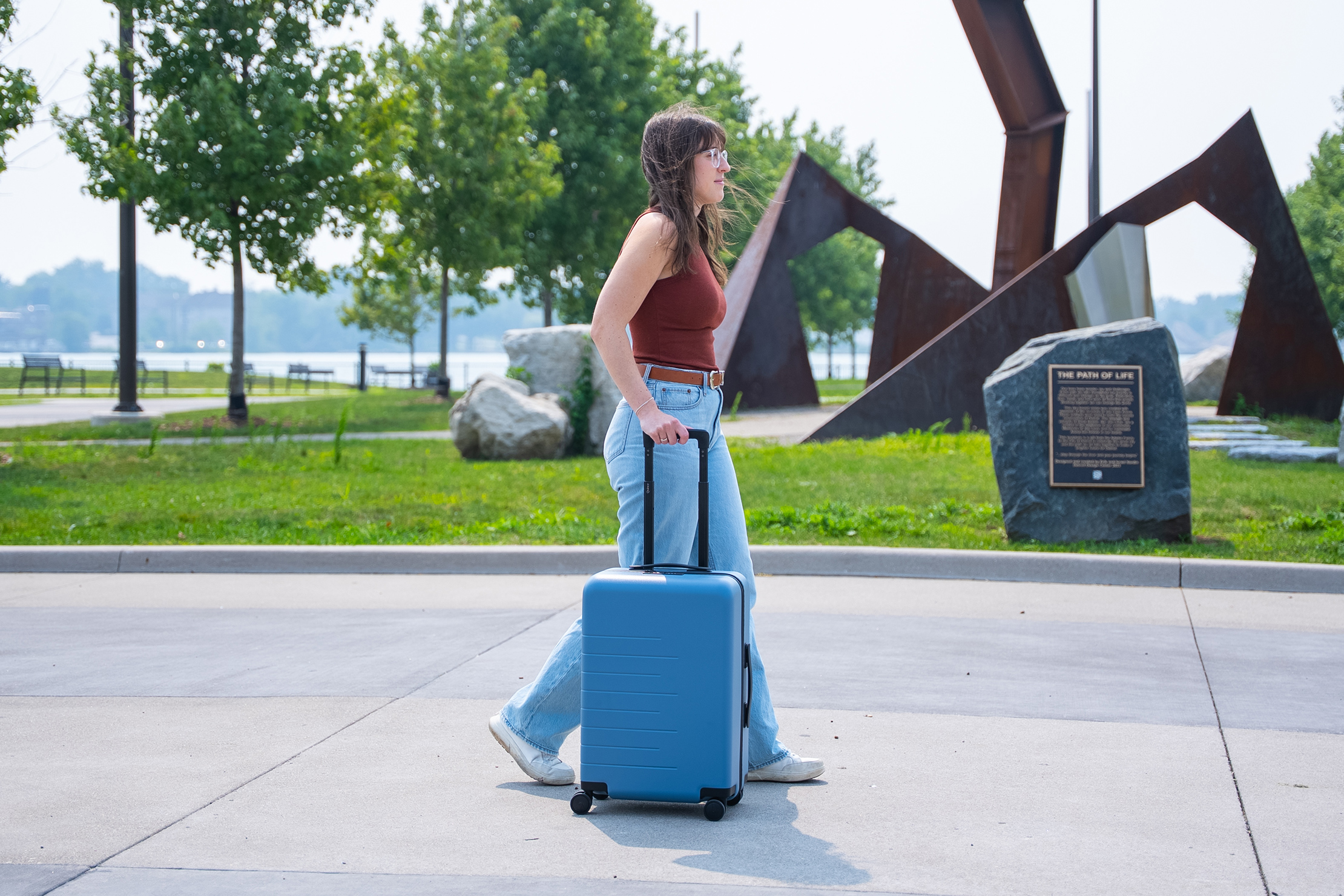 Quince Carry-On Suitcase (21 in) Walking