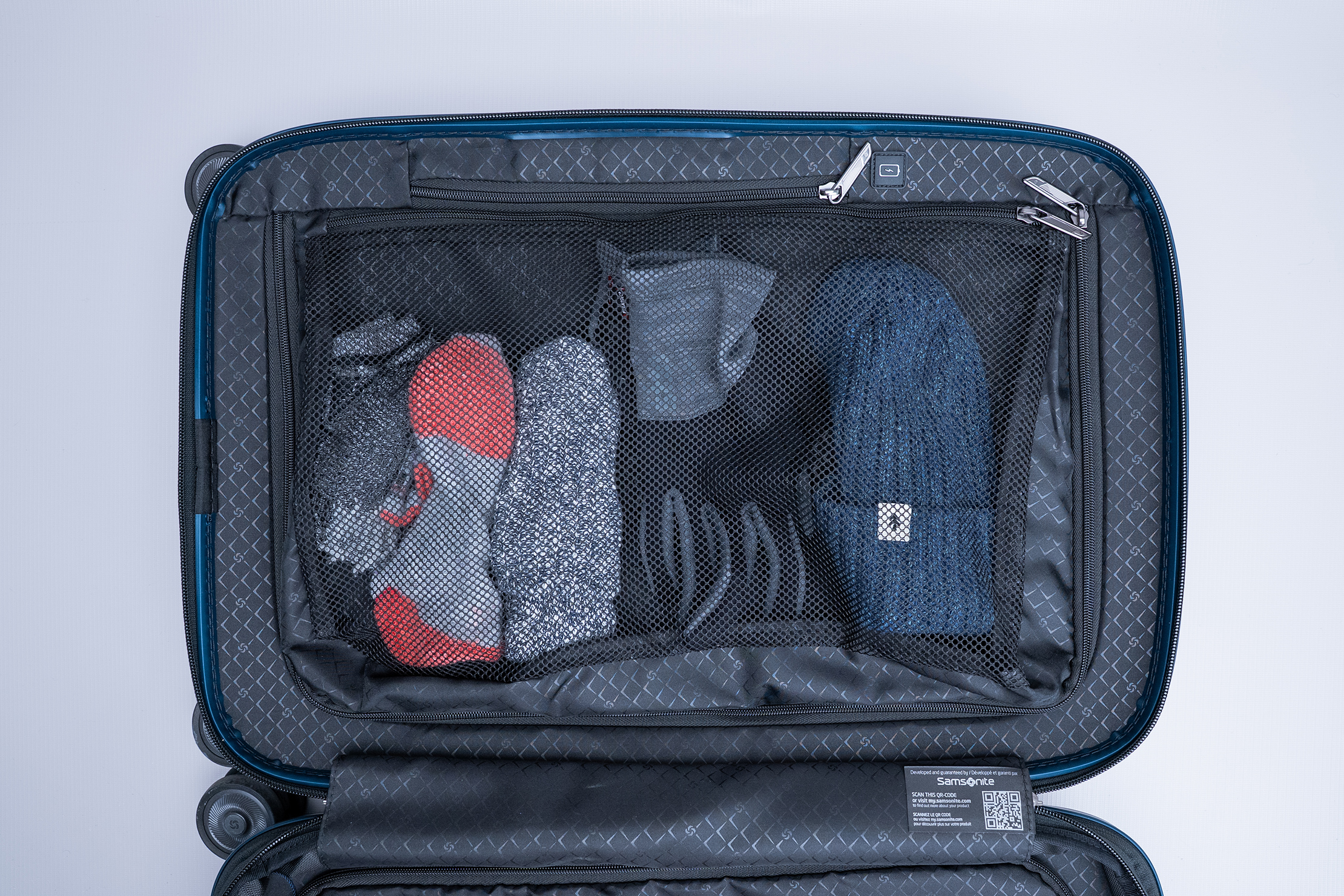 Samsonite Proxis Global Carry-On Spinner Mesh Cover