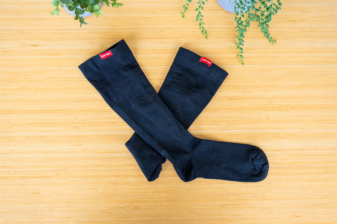 https://cdn.packhacker.com/2024/05/a6d7d25b-vimvigr-15-20-mmhg-solid-merino-wool.jpg
