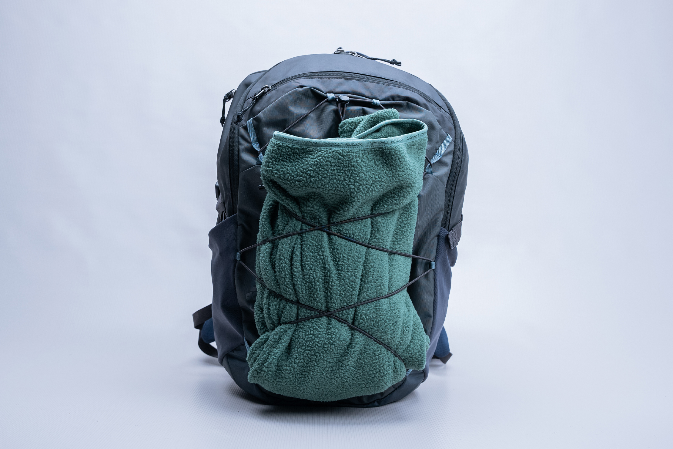 Patagonia Refugio Daypack 30L Bungee In Use 2