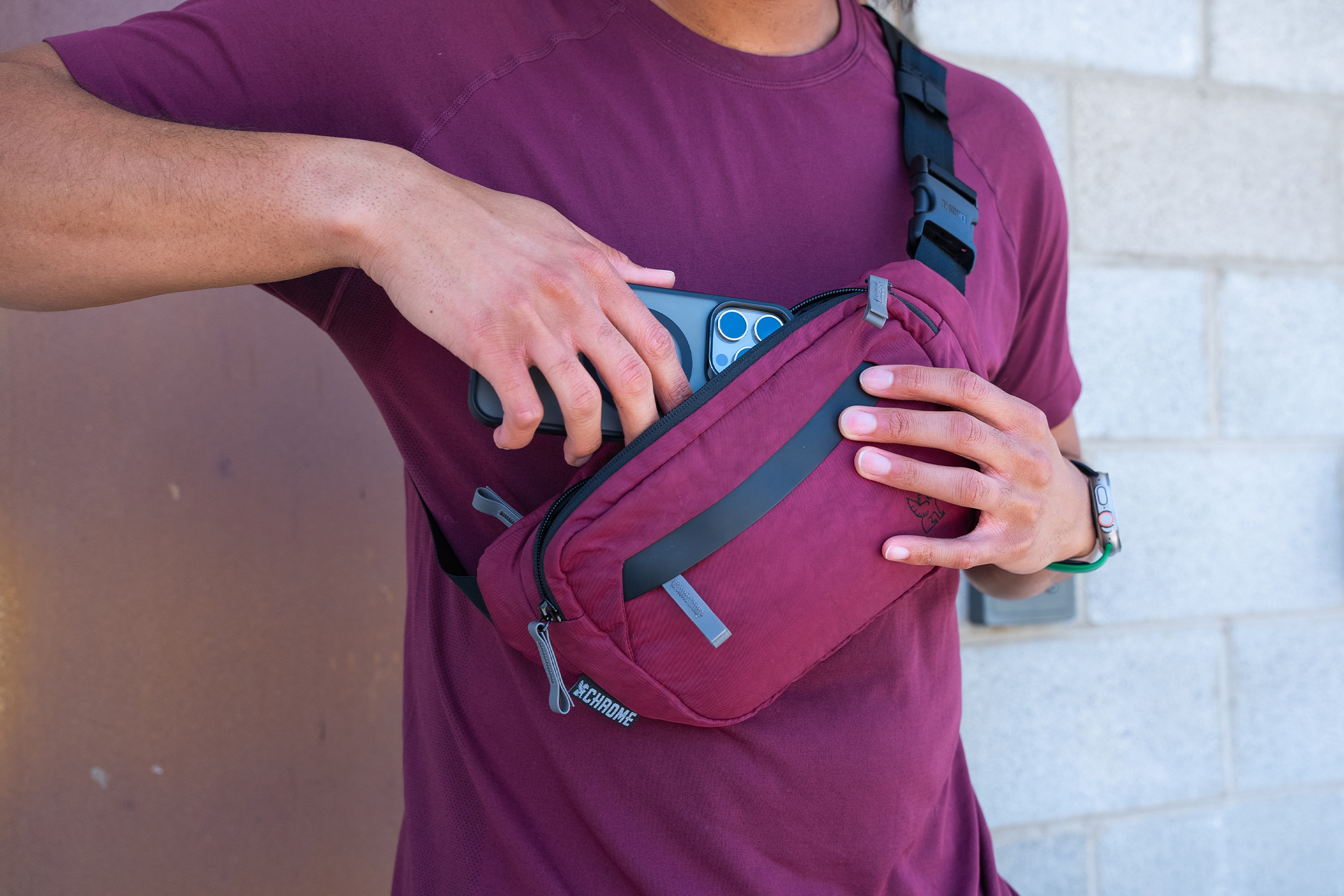 Chrome Industries Sabin 3L Sling In Use