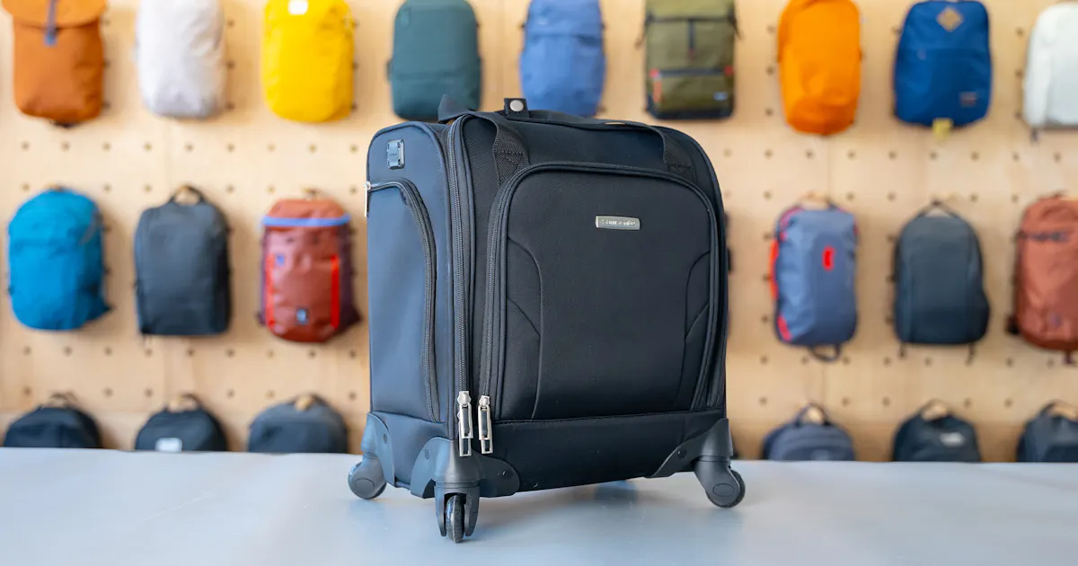 Samsonite Usb Samsonite Spinner Underseater with USB Port | Pack Hacker