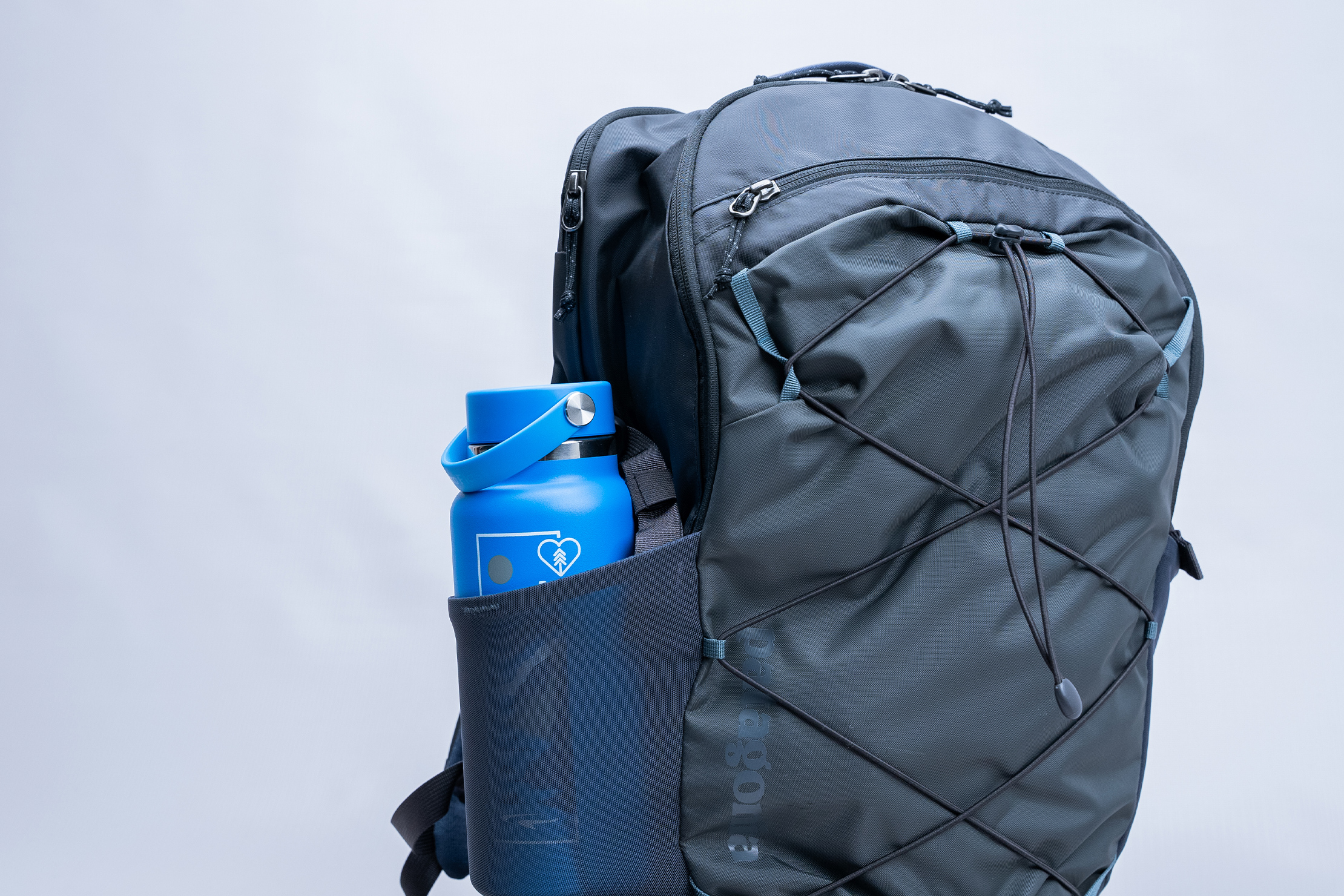 Patagonia Refugio Daypack 30L Water Bottle