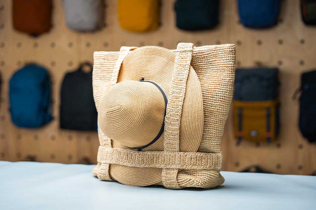 Hat Attack Original Straw Traveler Bag