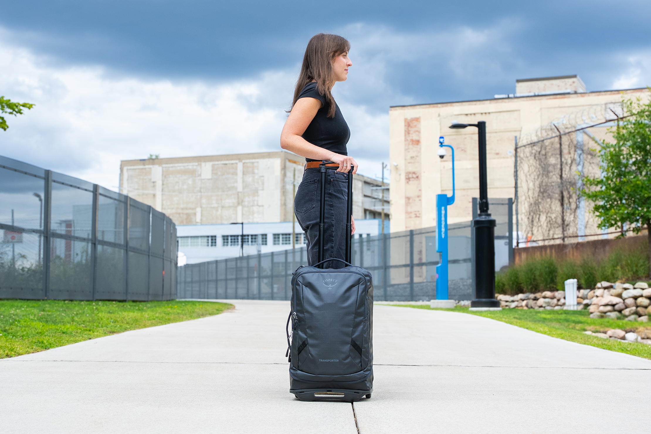 Osprey Transporter Wheeled Carry-On 38 Side