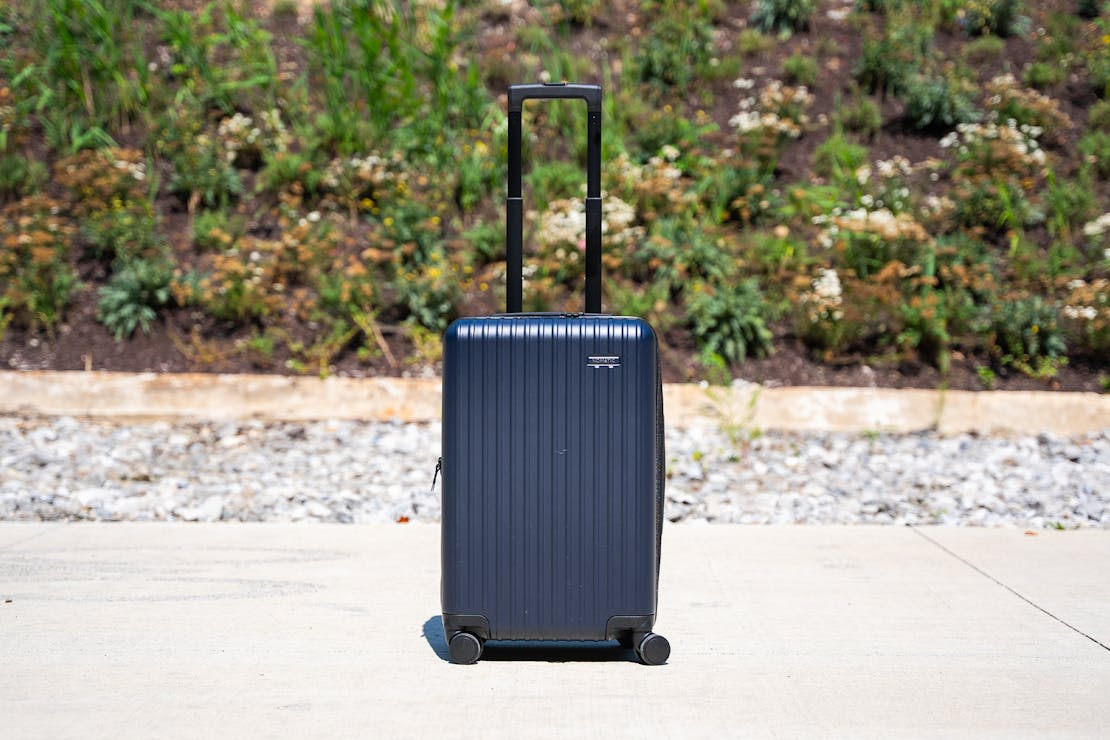 NOMATIC Method Luggage Carry-On Review