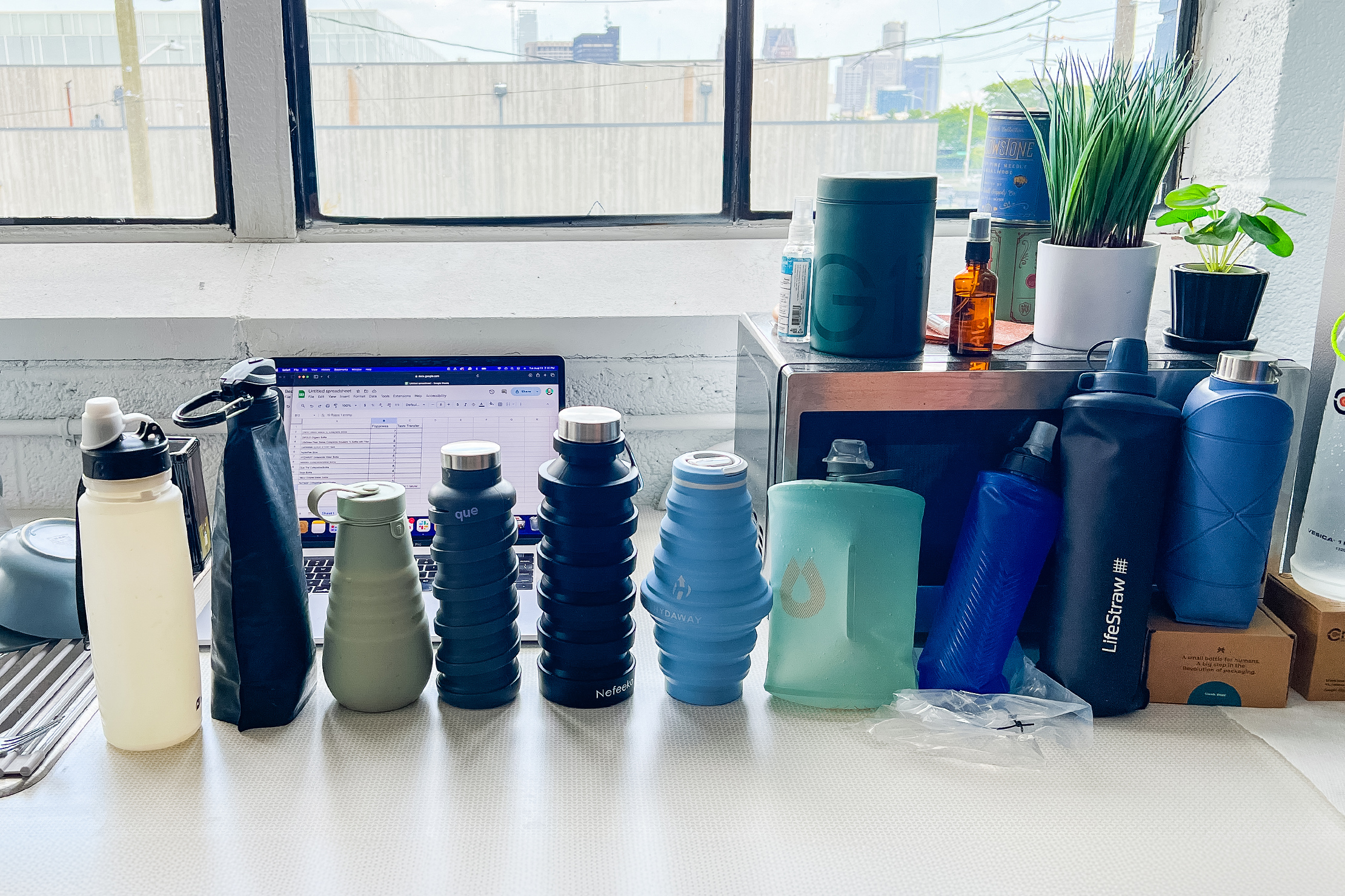 Finding The Best Collapsible Water Bottle for Travel