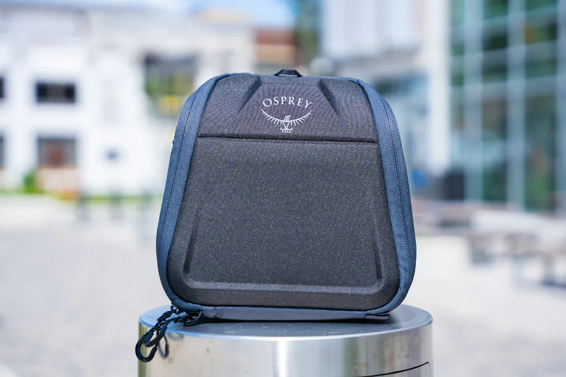 camera bag osprey Cube and the rig can also attach directly to Osprey packs using load lifters and shoulder strap adjusters for integrated support on long days out Camera Cube Small