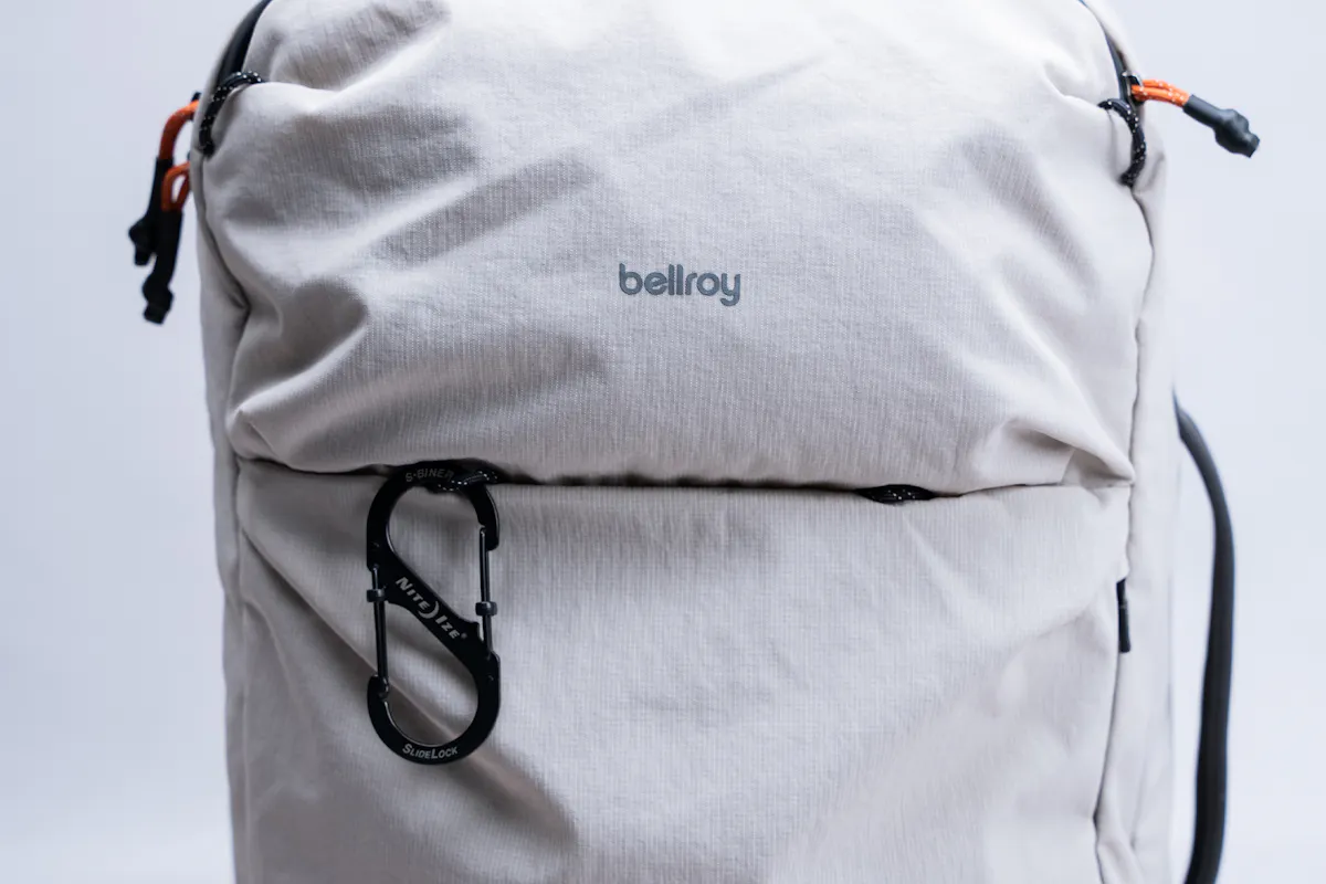Bellroy Lite Travel Pack 30L - Zaino Da Cabina Leggero In Nylon Riciclato, Compressibile Con Tasca Laptop 16"