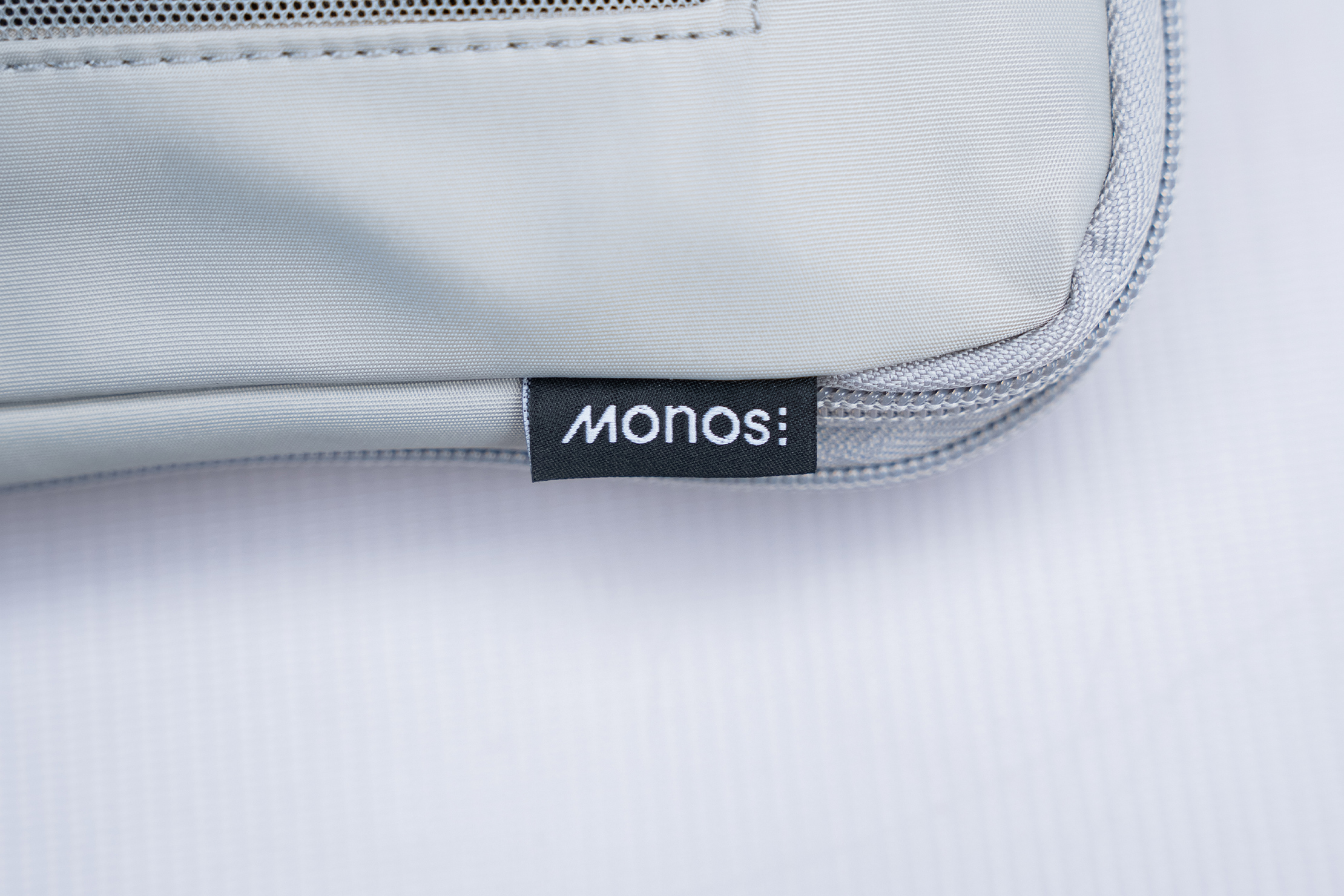 Monos Compressible Packing Cubes Brand