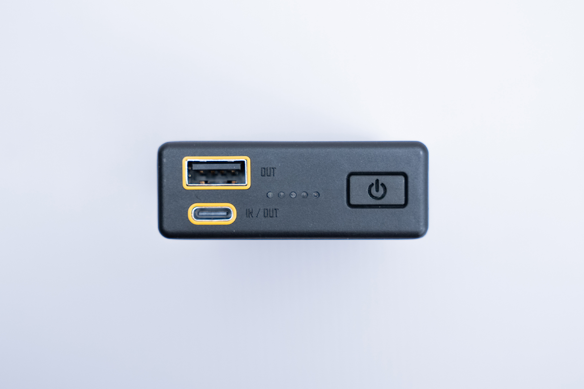 NITECORE Carbo 20000 Ports