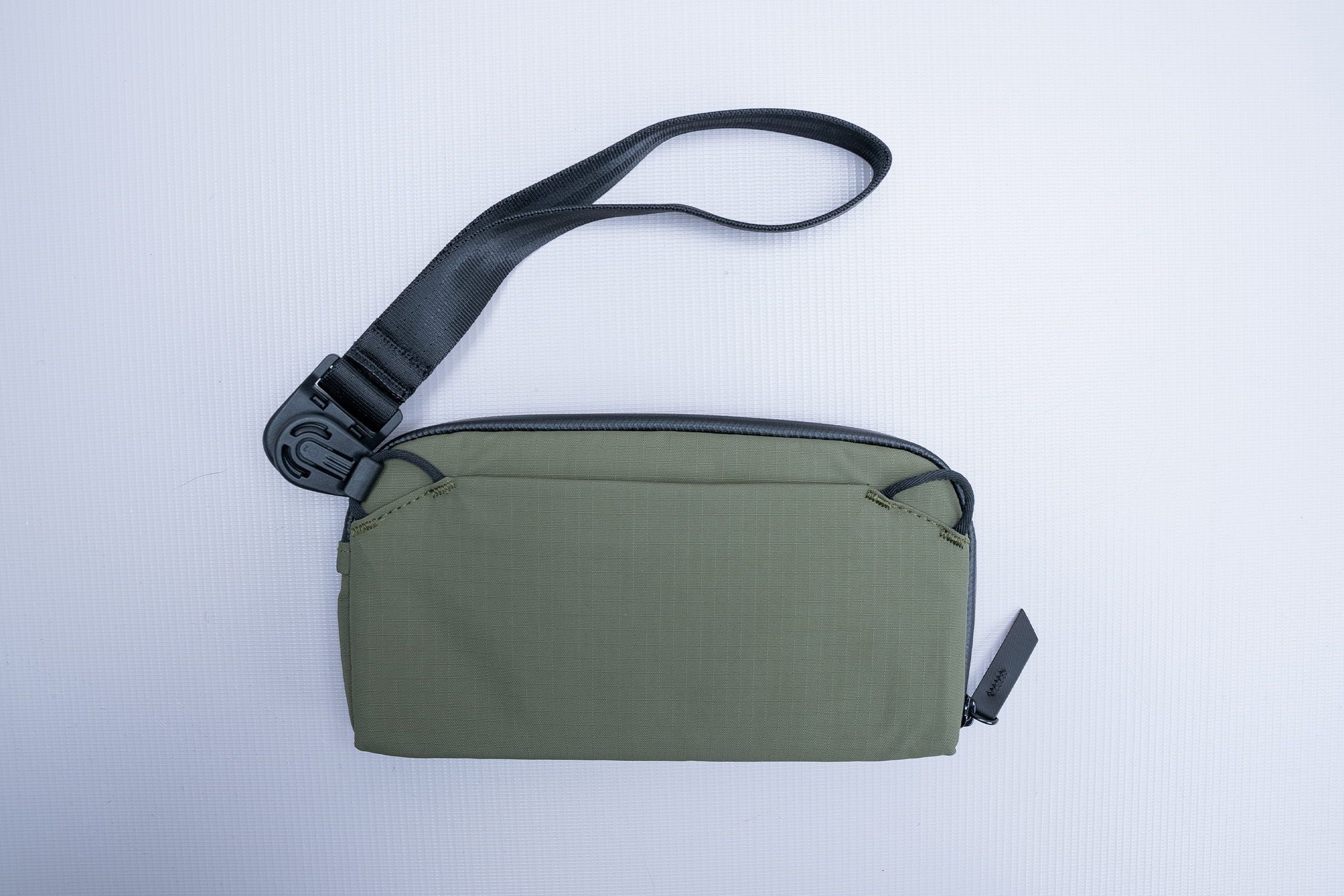 ALPAKA Flight Pouch Wrist Strap Studio