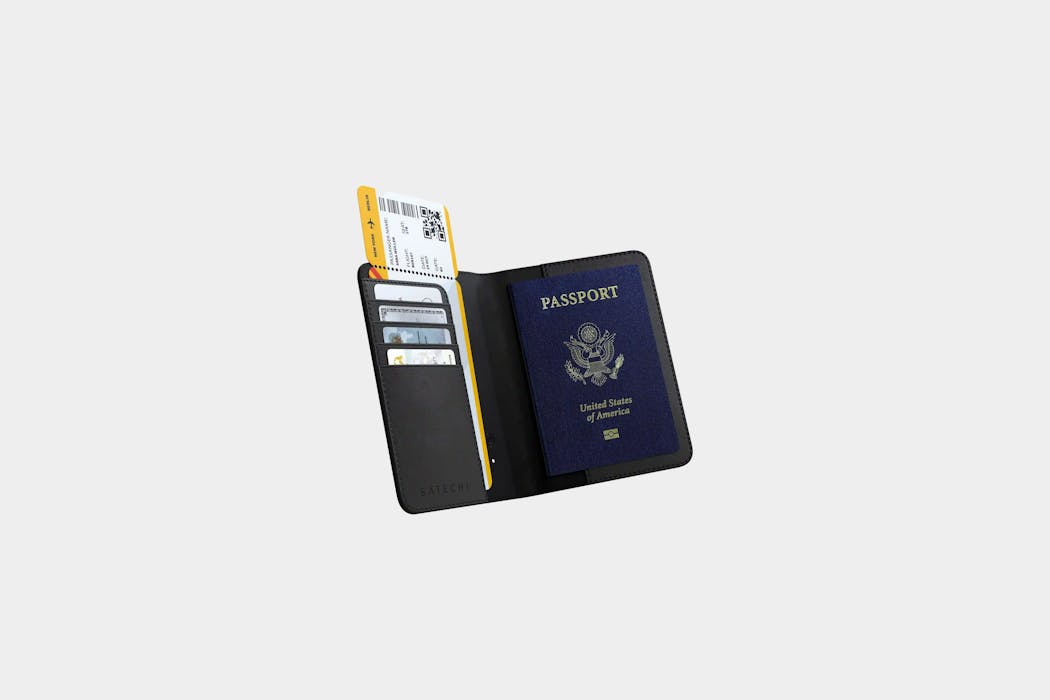 Satechi Vegan-Leather Passport Cover