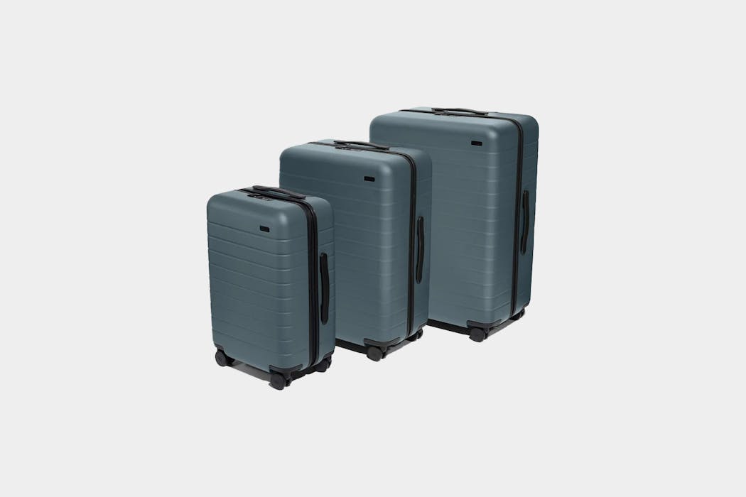 Away Set of 3 Classic Suitcases