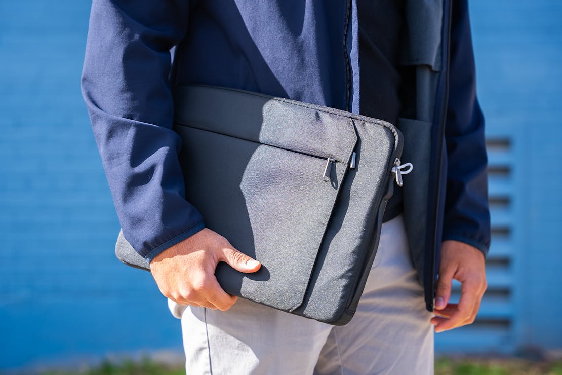 Solgaard Carry-All Laptop Sleeve Review