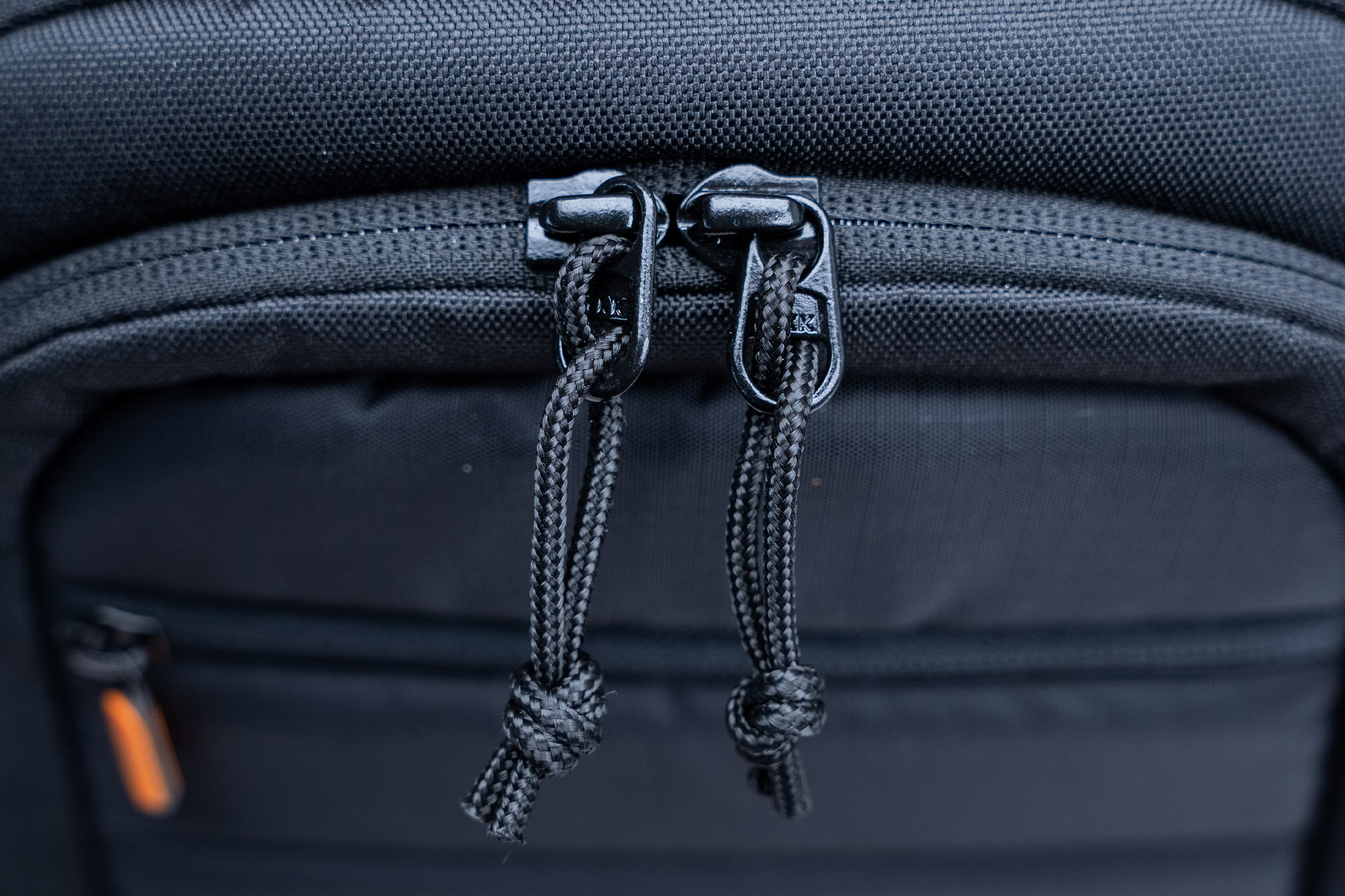 Lowepro Tahoe BP 150 Zipper