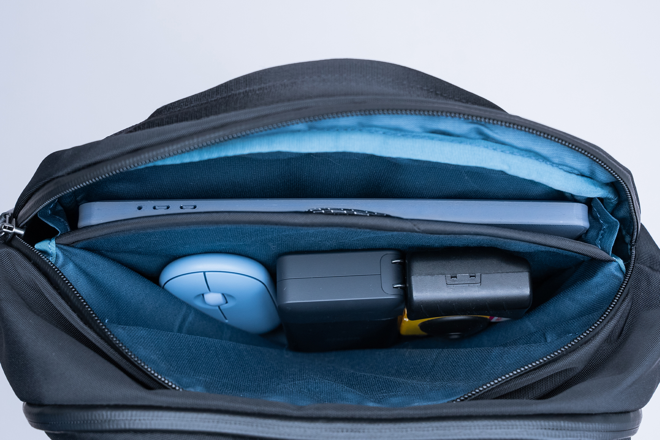 Bellroy Transit Workpack Pro 28L Laptop and Tech