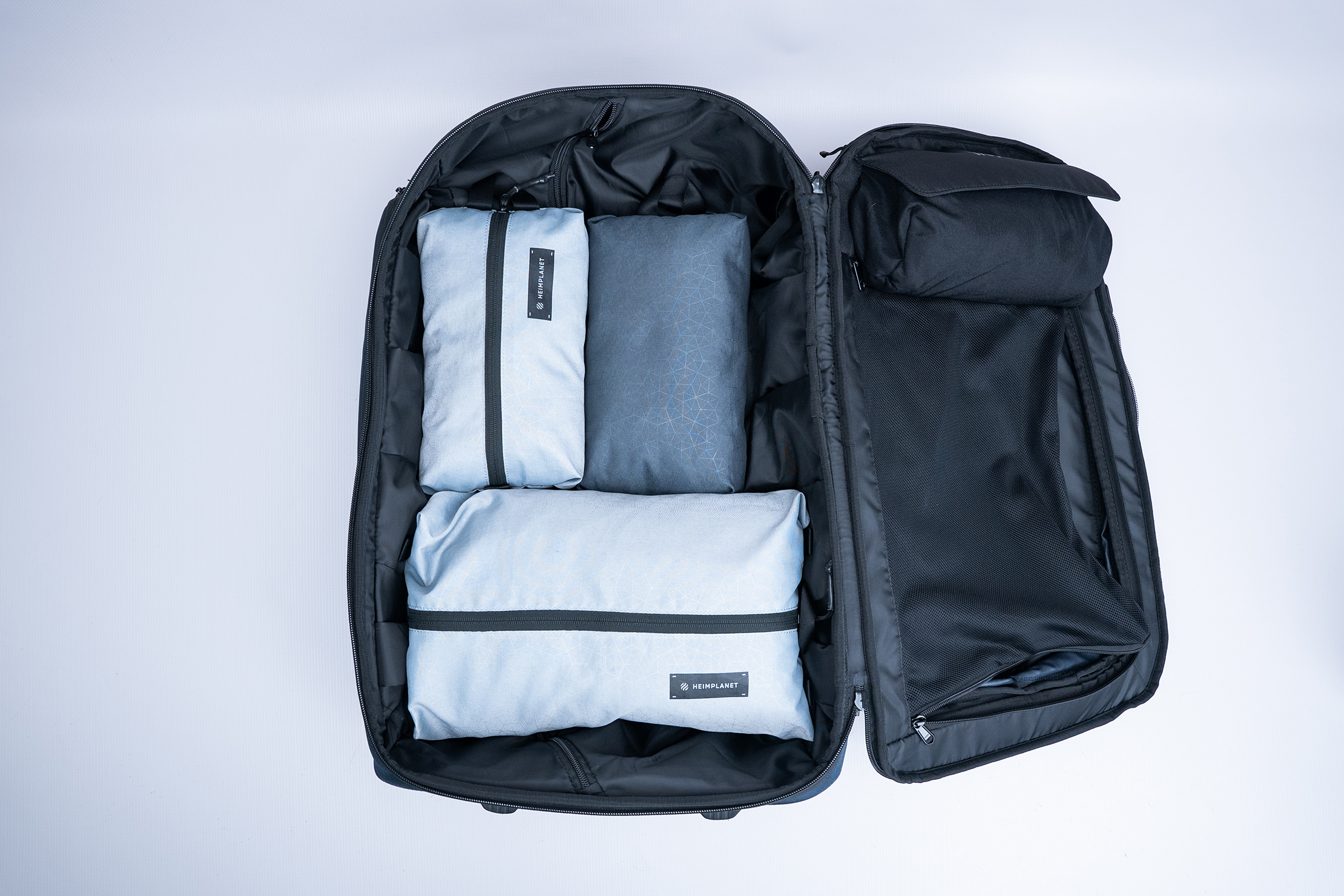 Tropicfeel Lift 40L Rollerbag Stuffed