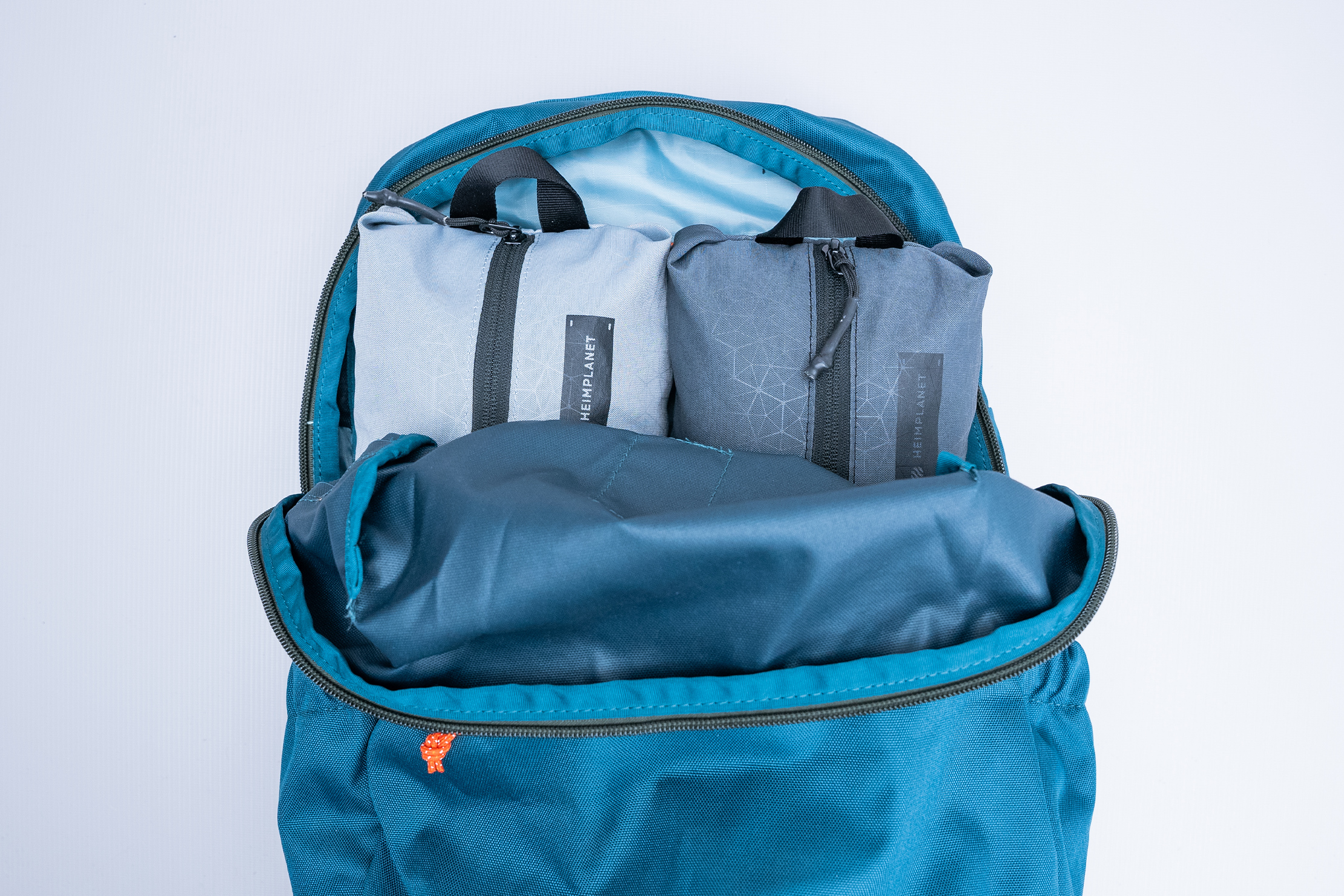 Cotopaxi Chiquillo 30L Backpack (Cada Dia) Stuffed