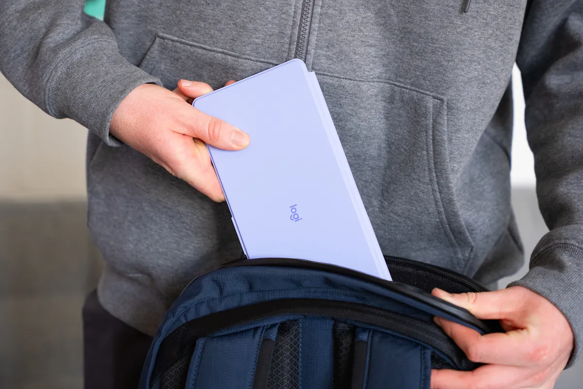Logitech Keys-To-Go 2 Packing