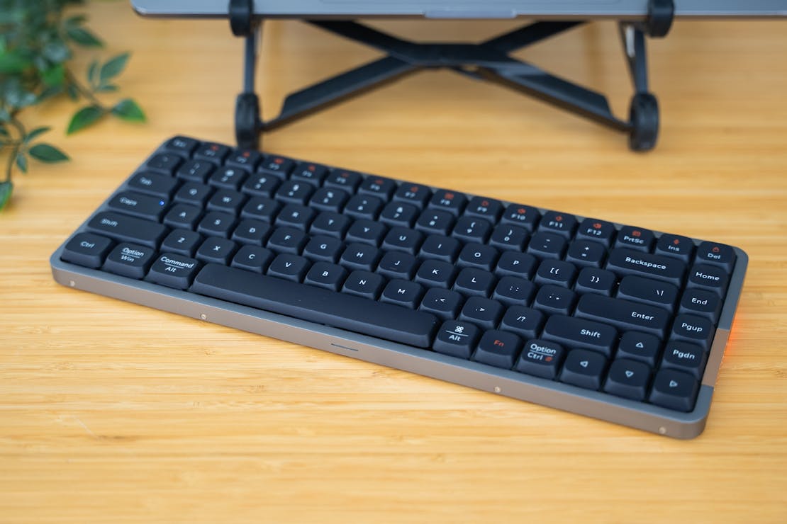 Lofree Flow84 Keyboard
