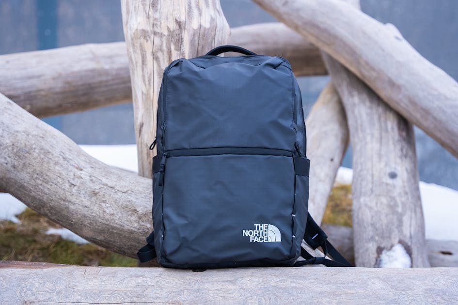 The North Face Base Camp Voyager Daypack (26L) Review Pack Hacker