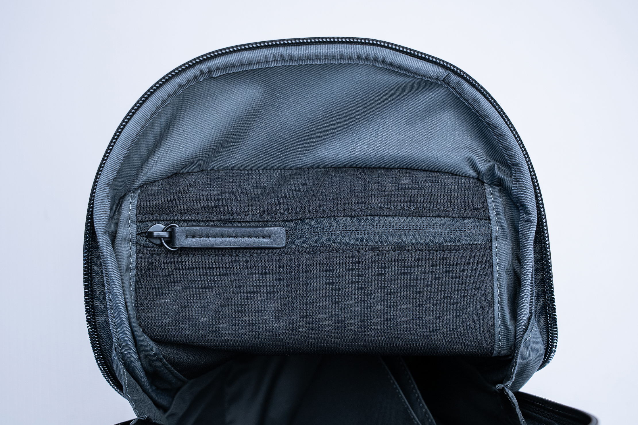 Troubadour Goods Apex Sling Interior Pocket