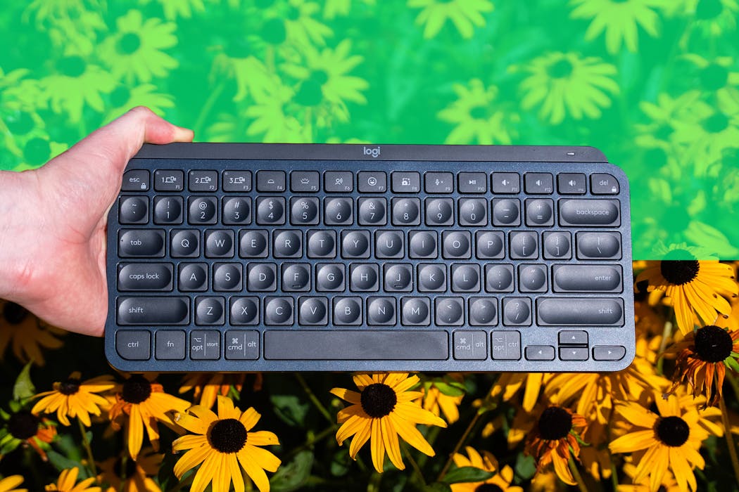 The Best Wireless Keyboard to Increase Efficiency