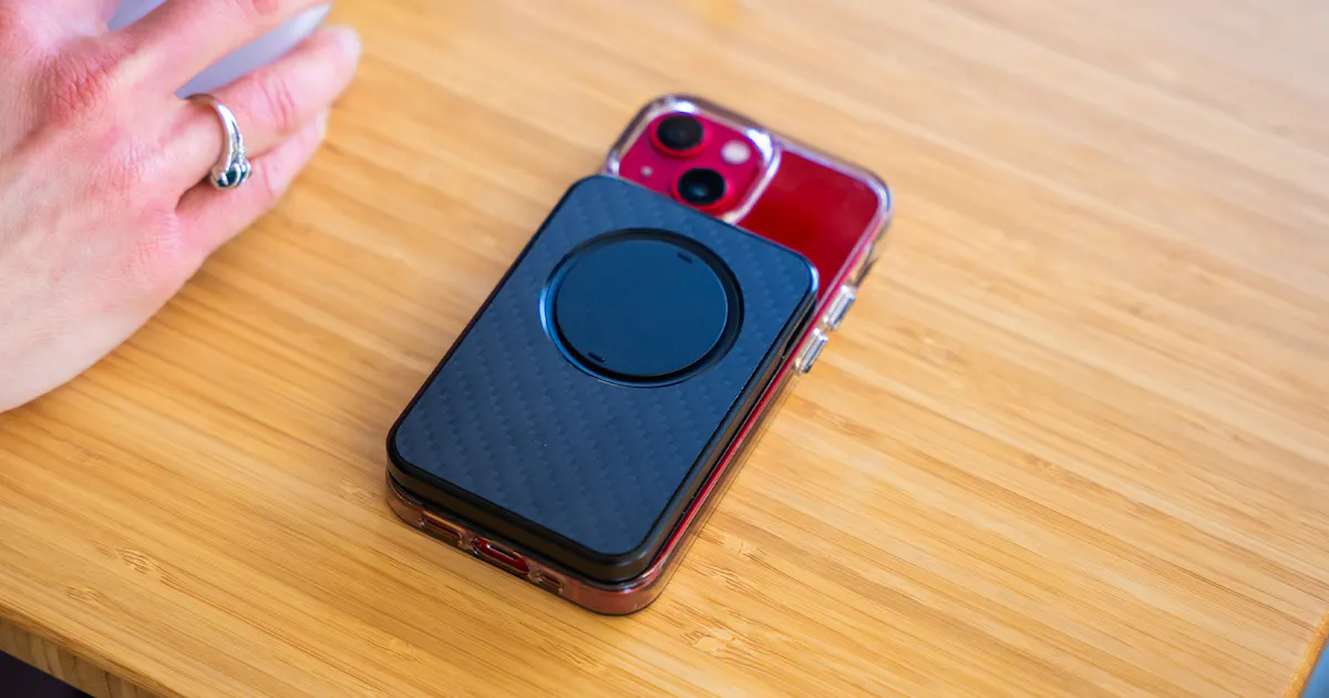Ohsnap Snap Grip Wallet Review | Pack Hacker Ohsnap Snap Grip Wallet Review | Pack Hacker